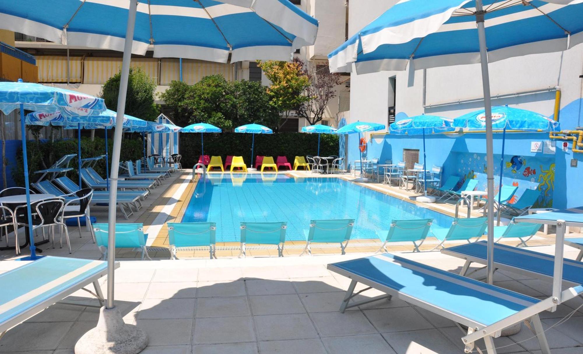 Hotel Adelphi Riccione Zewnętrze zdjęcie