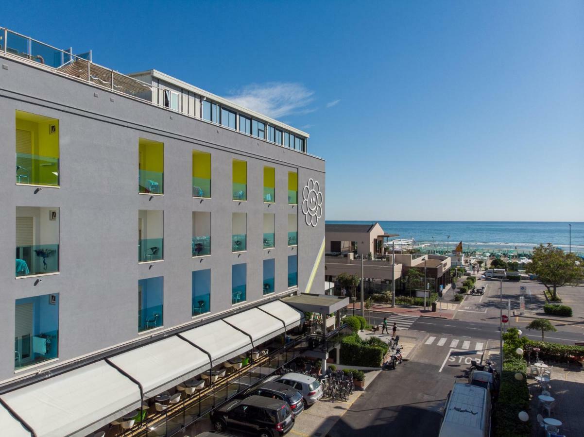 Hotel Adelphi Riccione Zewnętrze zdjęcie